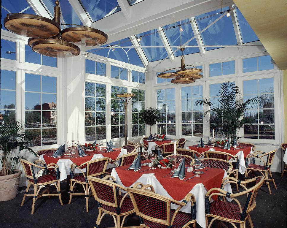 Hotel & Restaurant Alter Speicher Greifswald Bagian luar foto